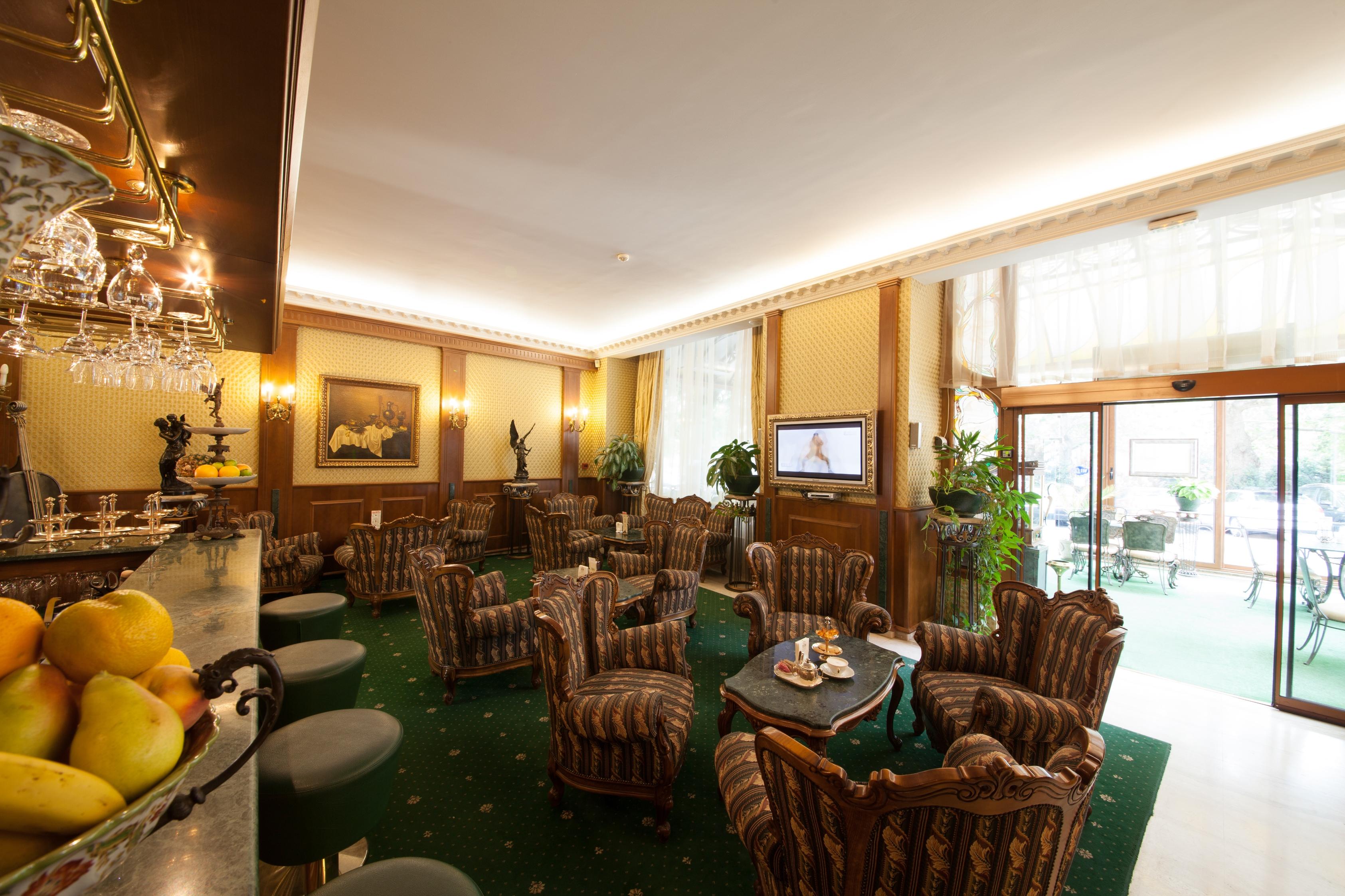 Grand Hotel London Varna Dış mekan fotoğraf