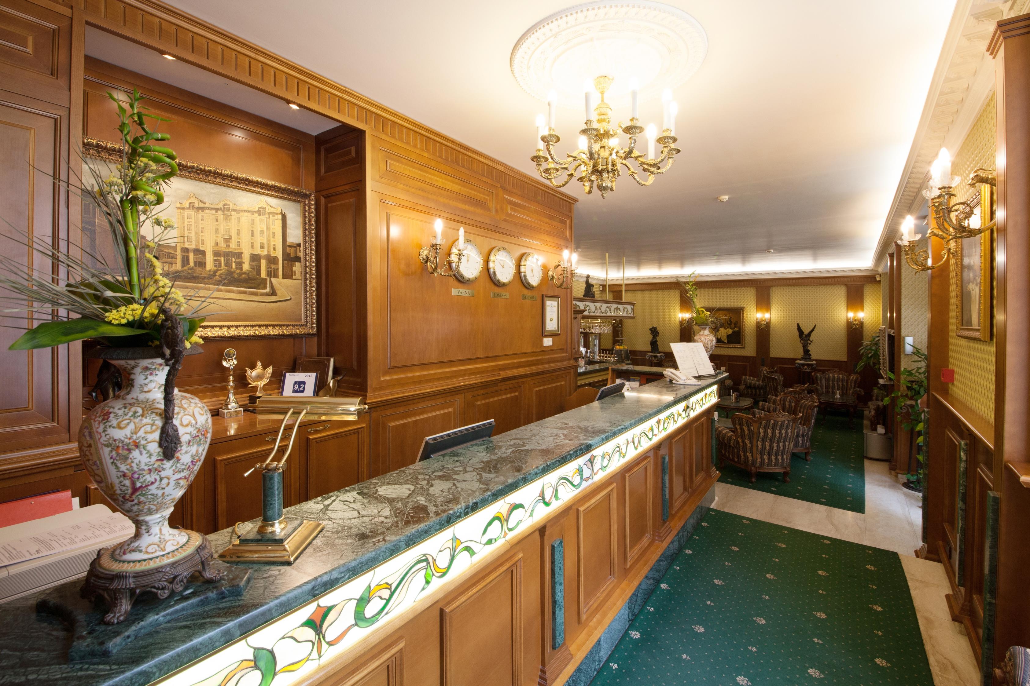 Grand Hotel London Varna Dış mekan fotoğraf